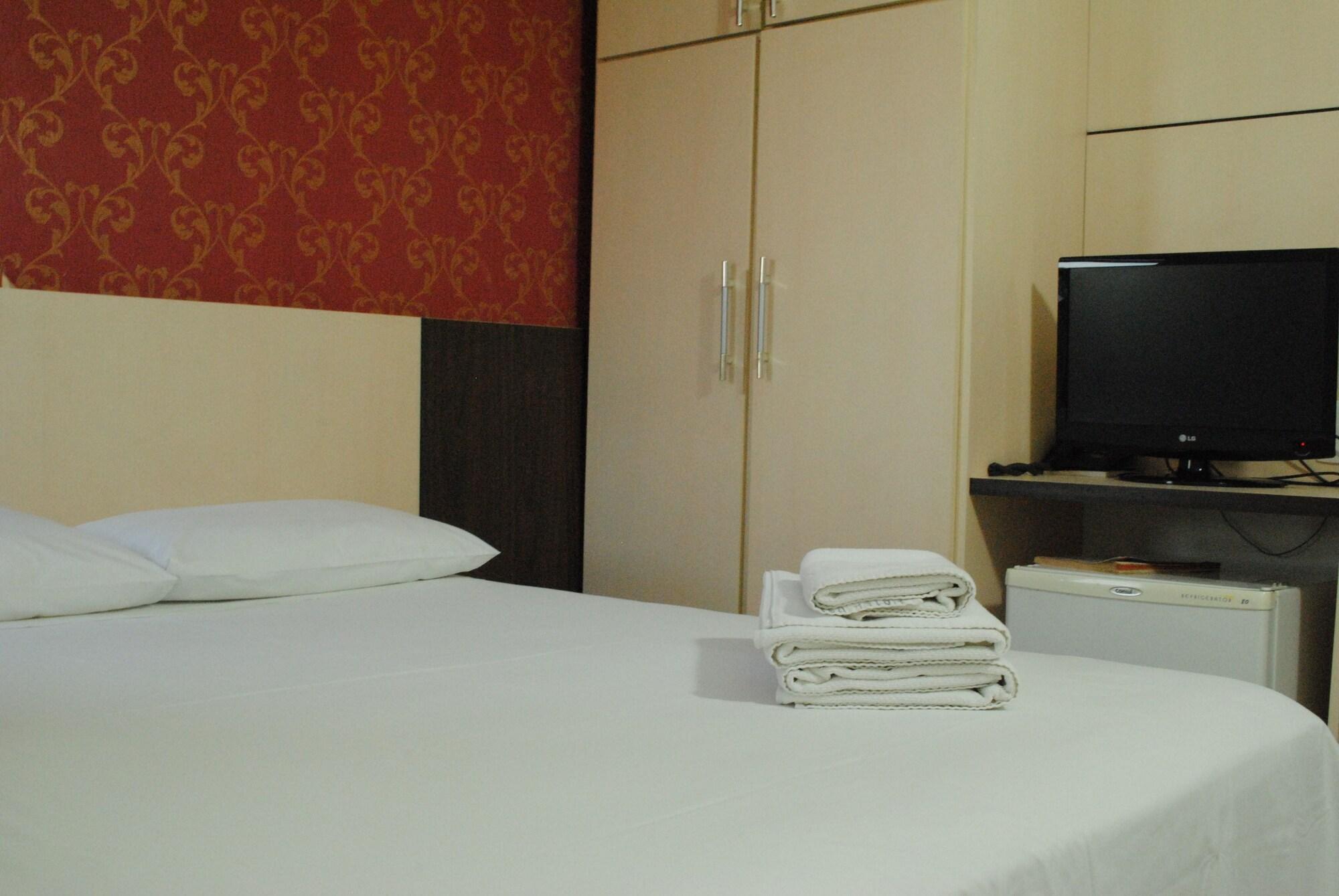 Hotel Dany ฟอสดูอีกวาซู ภายนอก รูปภาพ